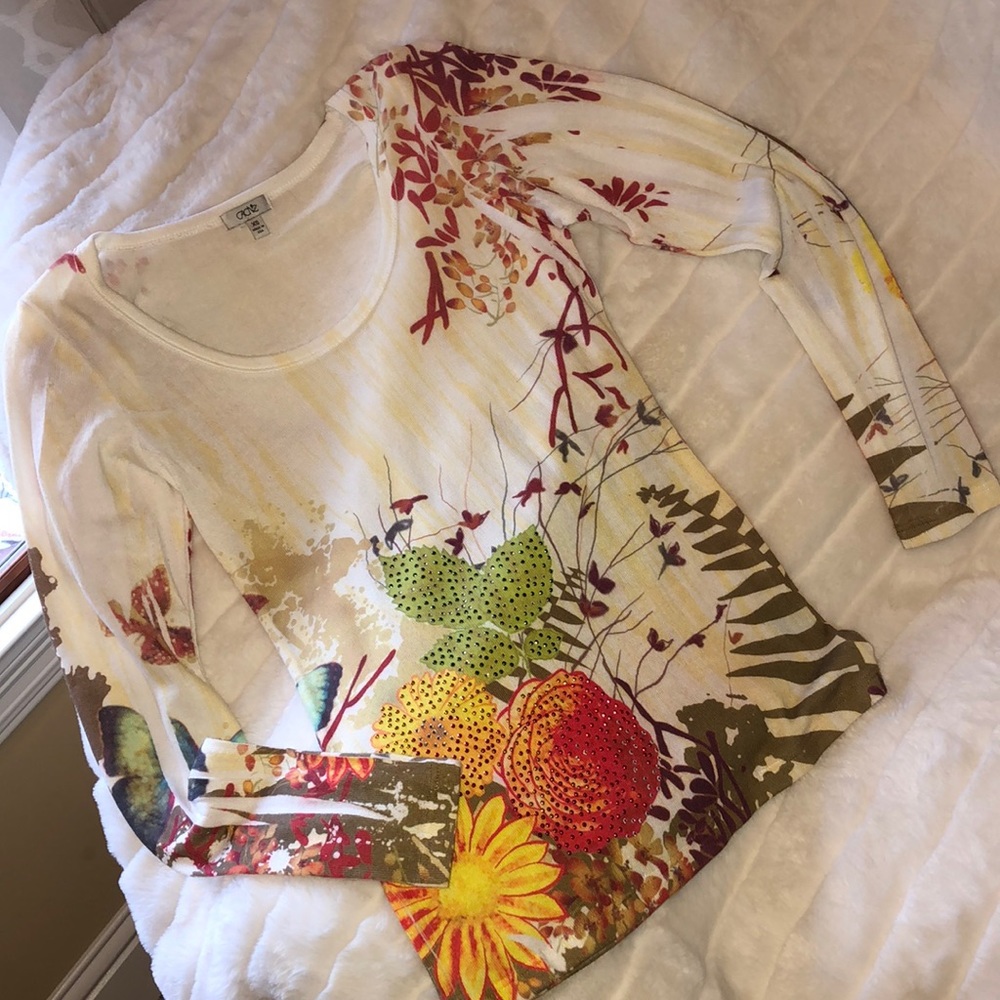 Cache floral butter soft embellished tunic